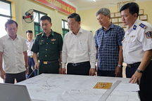 Vụ tàu cá bị chìm khiến 15 ngư dân mất tích: Thêm 2 ngư dân được cứu