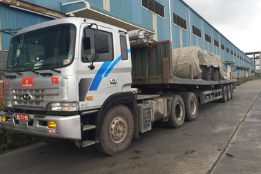 Thủ tướng yêu cầu tổng kiểm tra biển số xe quân đội