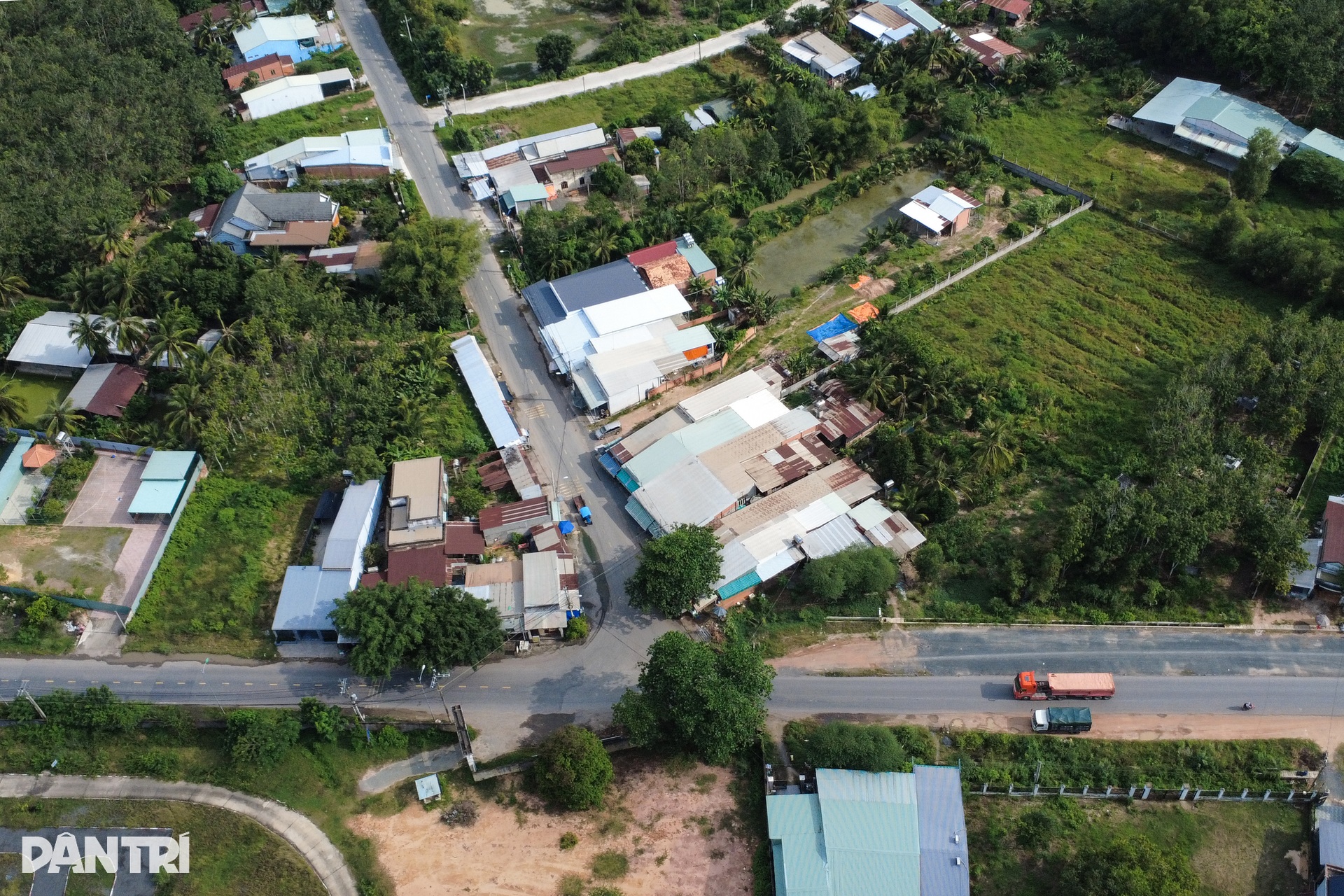 Người dân than trời vì tuyến đường kết nối Tây Ninh - TPHCM đắp chiếu - 12 Người dân than trời vì tuyến đường kết nối Tây Ninh - TPHCM đắp chiếu - 12