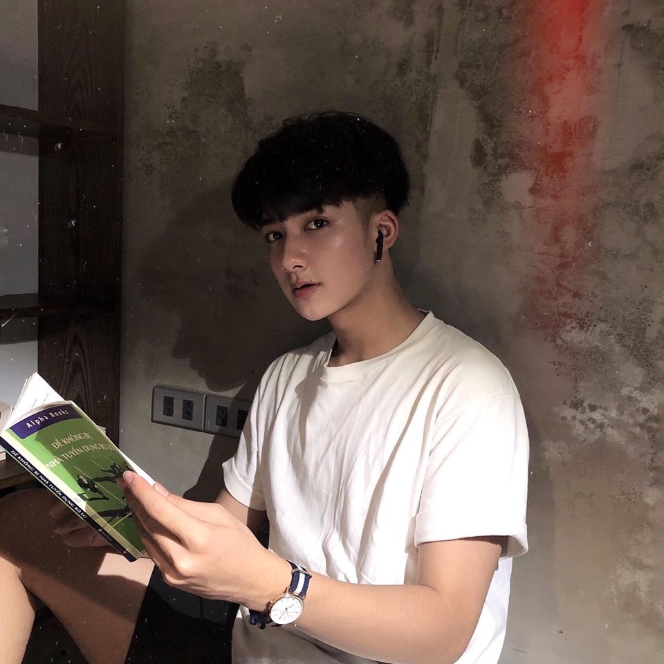 Nam sinh 10X Hà Nội sở hữu nét đẹp như thần tượng xứ Hàn - 4 Nam sinh 10X Hà Nội sở hữu nét đẹp như thần tượng xứ Hàn - 4