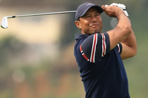 Tiger Woods bất ngờ rút khỏi giải golf Genesis Invitational