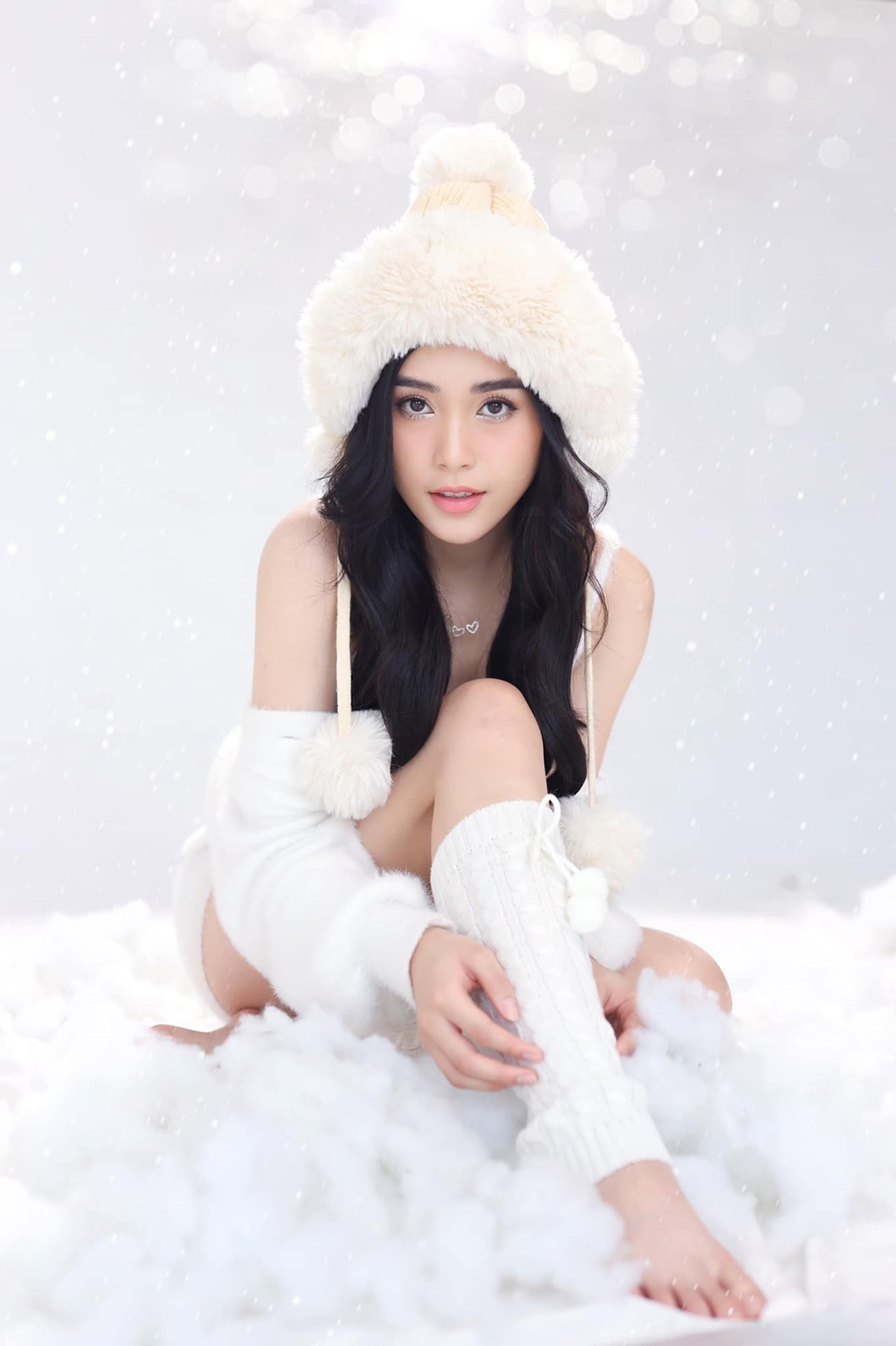 Cựu hoa khôi bóng chuyền Đặng Thu Huyền ghi danh thi hoa hậu - 4 Cựu hoa khôi bóng chuyền Đặng Thu Huyền ghi danh thi hoa hậu - 4