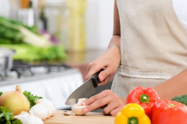 Mẹo ăn đủ chất khi người bệnh ung thư chán ăn