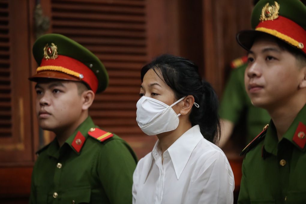 Con gái ông Trần Quí Thanh xin được hưởng án treo - 2 Con gái ông Trần Quí Thanh xin được hưởng án treo - 2