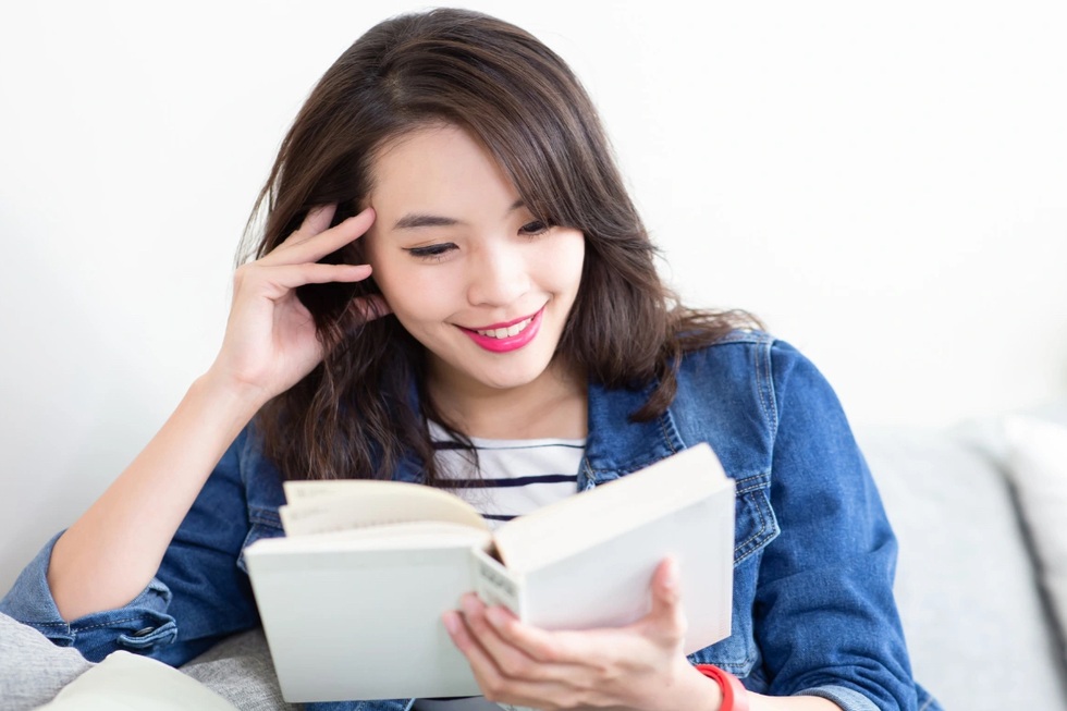 Lười đọc sách vì nghiện mạng xã hội - 1