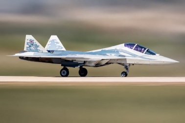 Lộ diện tiêm kích tàng hình Su-57 hai người lái của Nga