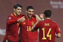 Tây Ban Nha gặp Italia ở bán kết UEFA Nations League