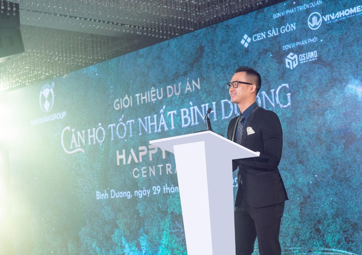 Hàng trăm khách hàng tham dự sự kiện giới thiệu dự án căn hộ Happy One Central - 2 Hàng trăm khách hàng tham dự sự kiện giới thiệu dự án căn hộ Happy One Central - 2