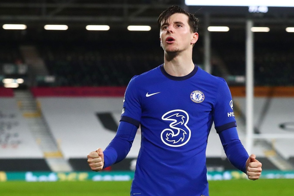 Chelsea vất vả thắng 10 người của Fulham - 1 Chelsea vất vả thắng 10 người của Fulham - 1