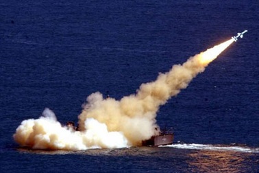 Đài Loan phát triển tên lửa tầm trung đề phòng Trung Quốc