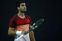 Alcaraz, Medvedev gây thất vọng lớn tại Miami Open