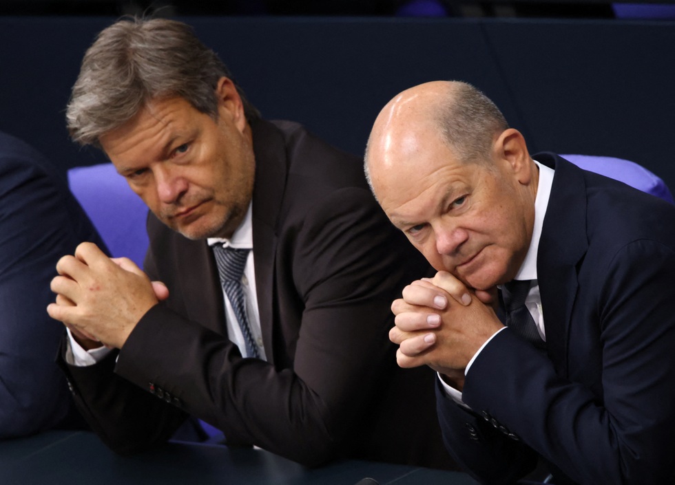 NATO đứng trước những thách thức bủa vây sau 75 năm thành lập - 4 NATO đứng trước những thách thức bủa vây sau 75 năm thành lập - 4