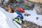 Chuyện chưa từng công bố về thi thể đóng băng nằm ở Everest 30 năm