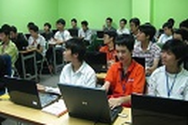 Microsoft “bắt tay” cùng Aptech Việt Nam