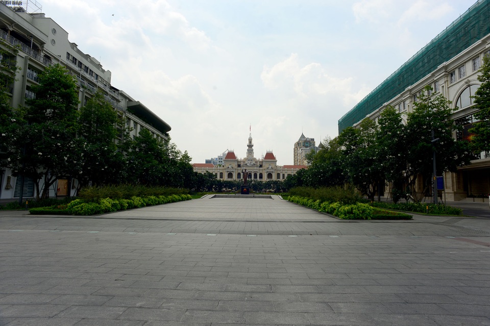 Điểm du lịch mùa dịch.jpg Điểm du lịch mùa dịch.jpg