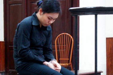 Không hướng gỡ tội cho người mẹ ném con xuống giếng