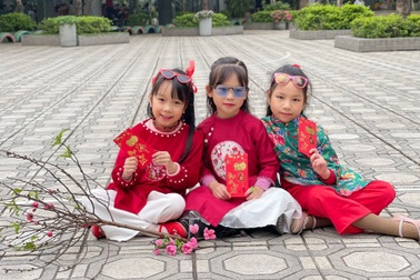 Mách nước 4 cách "quản" tiền lì xì của con dịp Tết