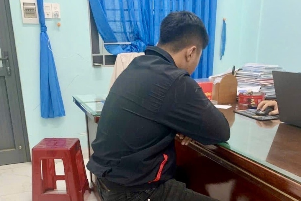 Tiêu hết sạch số tiền vợ chồng dành dụm, người đàn ông bịa chuyện bị cướp - 1 Tiêu hết sạch số tiền vợ chồng dành dụm, người đàn ông bịa chuyện bị cướp - 1
