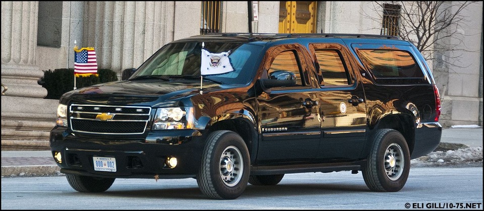Chevrolet Suburban - Dòng xe nhà binh giữa đời thường - 21 Chevrolet Suburban - Dòng xe nhà binh giữa đời thường - 21