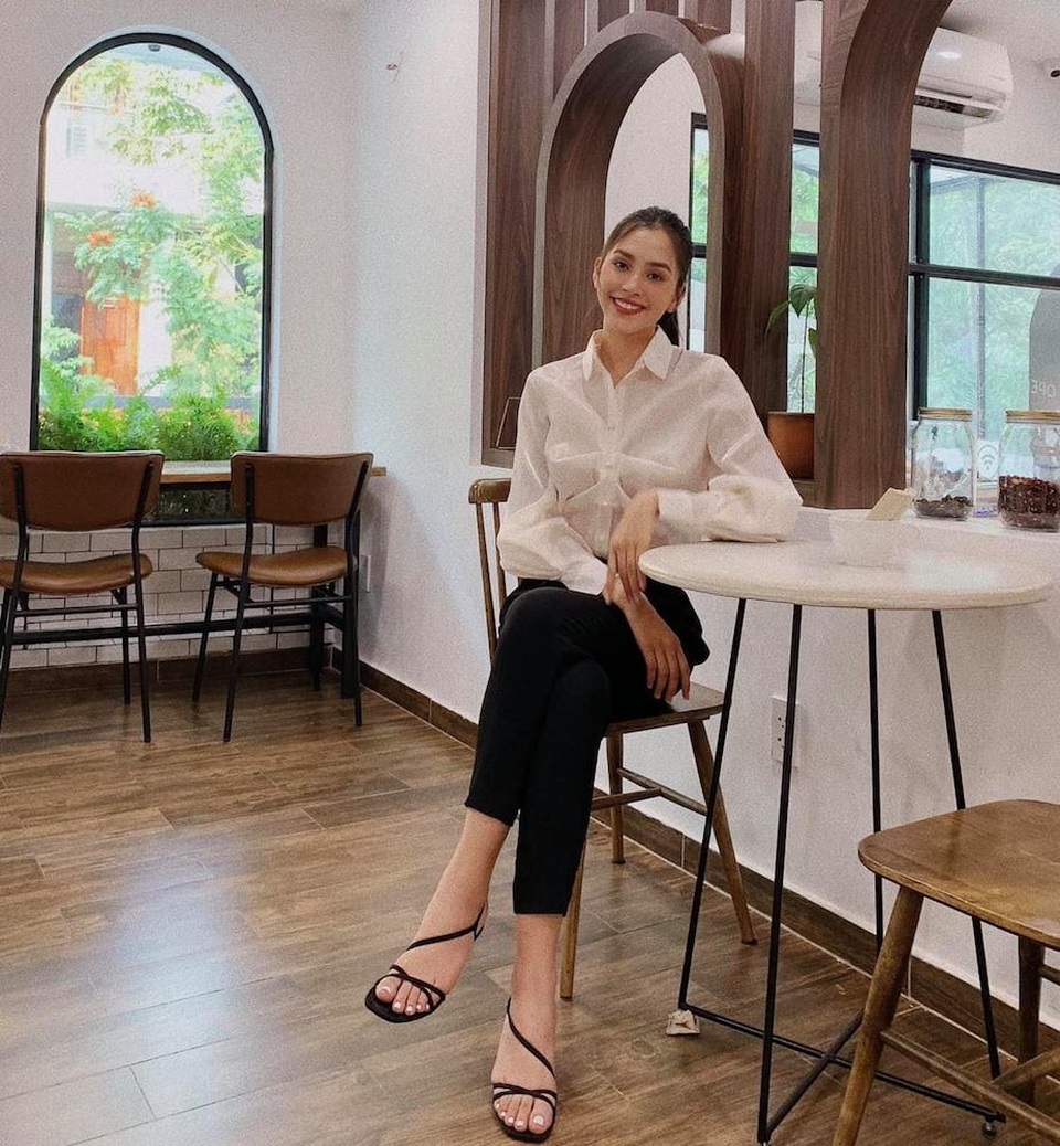 Hà Hồ khoe nhan sắc đầy cuốn hút ở tuổi 36 - 11 Hà Hồ khoe nhan sắc đầy cuốn hút ở tuổi 36 - 11