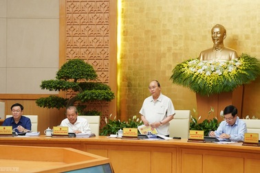 Thủ tướng: Xử lý nghiêm tiêu cực thi cử, không có vùng cấm