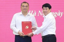 Trung tướng Tô Ân Xô làm Trợ lý Tổng Bí thư, Chủ tịch nước Tô Lâm