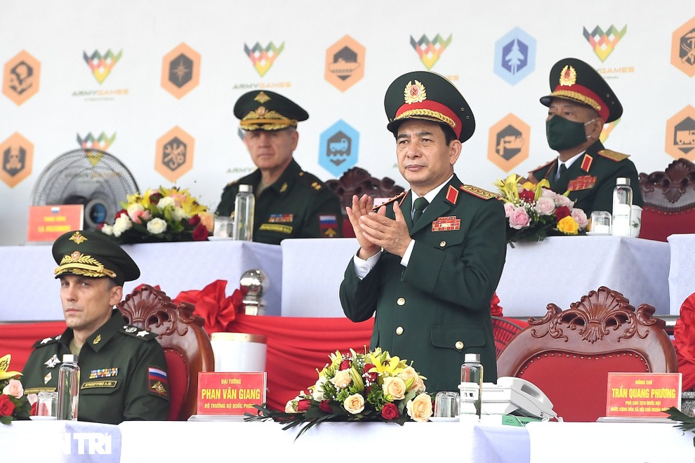 Việt Nam đoạt Huy chương Vàng Xạ thủ bắn tỉa tại Army Games 2021 - 2 Việt Nam đoạt Huy chương Vàng Xạ thủ bắn tỉa tại Army Games 2021 - 2