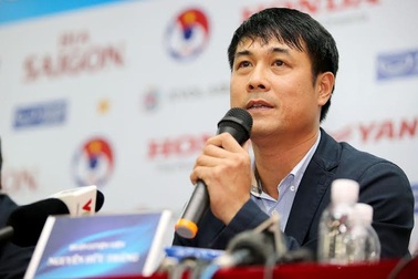 HLV Hữu Thắng: “Tuyển Việt Nam sẽ chơi phòng ngự phản công”