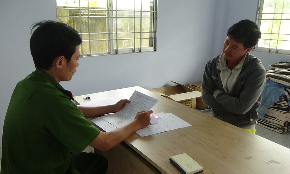 Bắt giam 2 tháng đối tượng chém Thanh tra giao thông - 1 Bắt giam 2 tháng đối tượng chém Thanh tra giao thông - 1