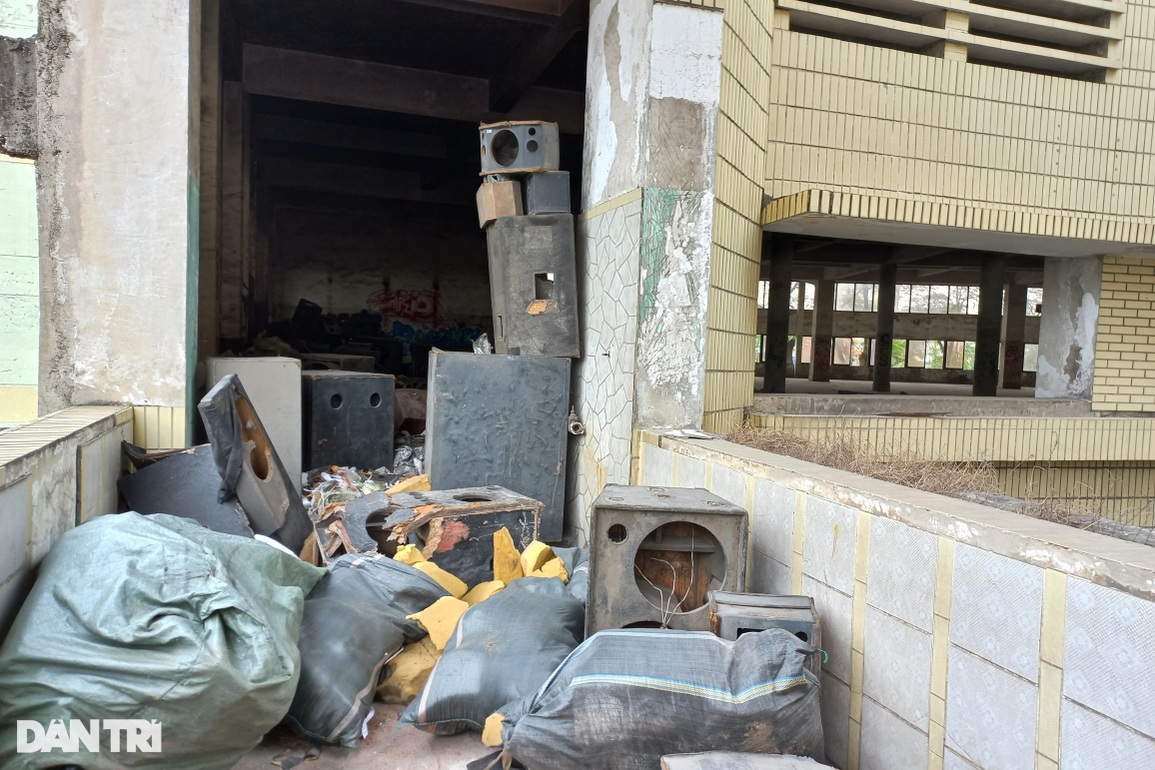 Hình ảnh cuối cùng của chợ Sắt Hải Phòng trước khi chỉ còn là hoài niệm - 7