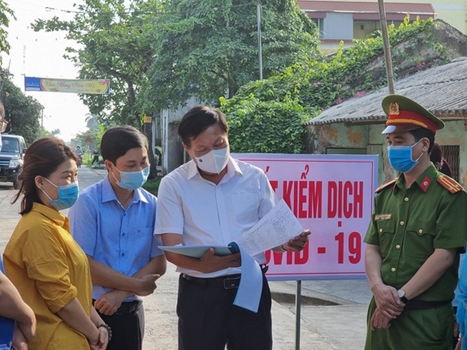 TPHCM sẽ thành lập 19 đoàn kiểm tra TP Thủ Đức và các quận, huyện nhằm tăng cường kiểm tra việc thực hiện hiệu quả công tác phòng chống dịch Covid-19.