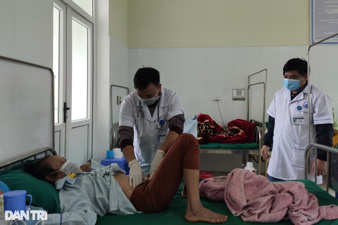 Cứu mẹ em với, em chỉ còn mỗi mẹ mà thôi! - 1 Cứu mẹ em với, em chỉ còn mỗi mẹ mà thôi! - 1
