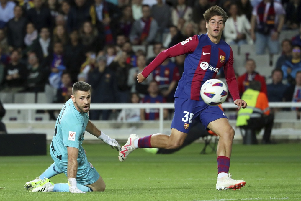 Đánh bại Bilbao, Barcelona gây áp lực lên Real Madrid - 2 Đánh bại Bilbao, Barcelona gây áp lực lên Real Madrid - 2