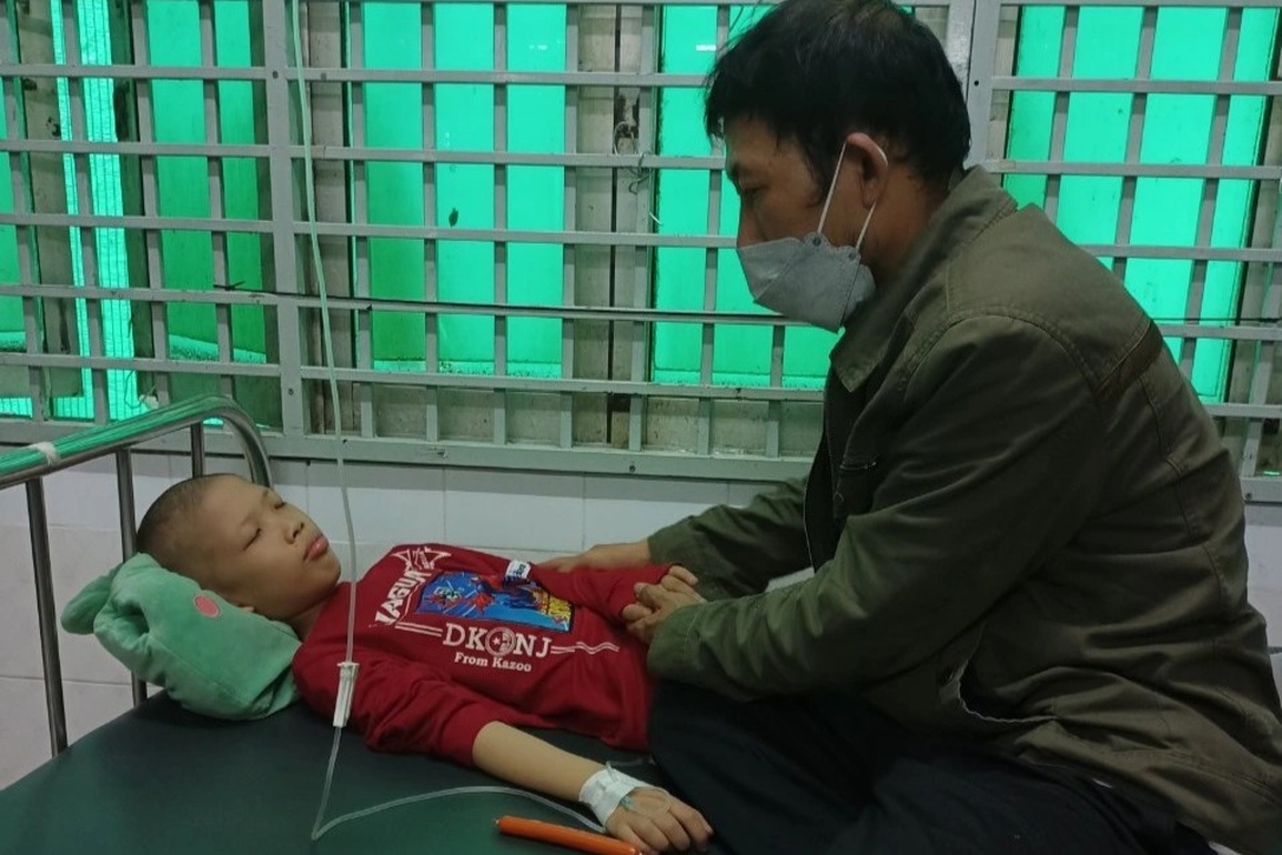 Lẽ nào ông trời muốn cả gia đình em chết cùng nhau - 2 Lẽ nào ông trời muốn cả gia đình em chết cùng nhau - 2