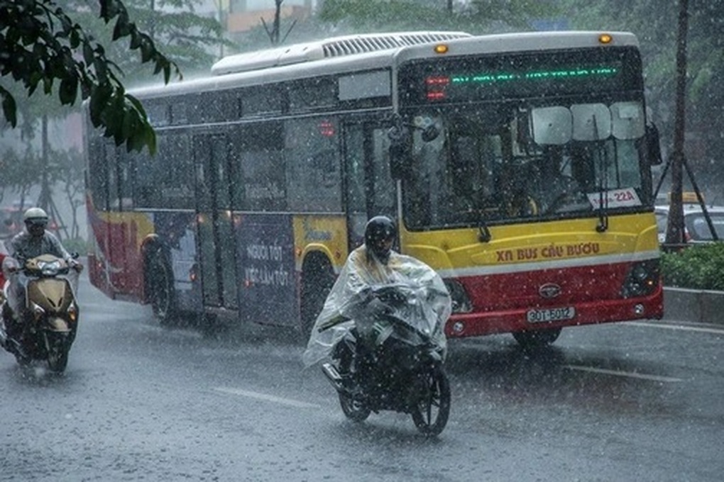 Thời tiết ngày 16/8: Miền Bắc mưa dông vào sáng sớm - 1 Thời tiết ngày 16/8: Miền Bắc mưa dông vào sáng sớm - 1