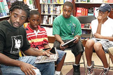 Thanh niên da đen Mỹ khó hòa nhập vào xã hội