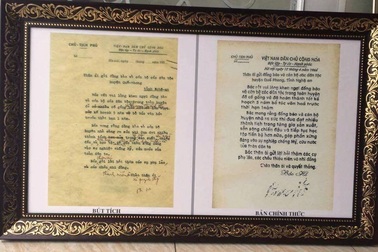 Đồng bào vùng biên vui mừng khánh thành nhà thờ Bác Hồ