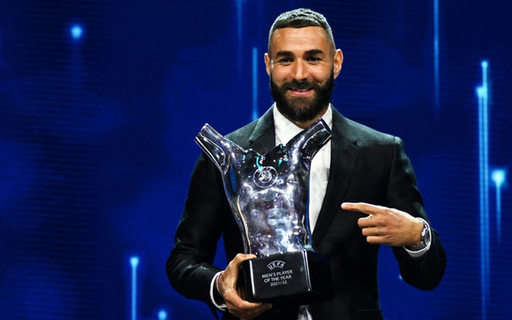 Karim Benzema thắng áp đảo ở giải Cầu thủ xuất sắc nhất châu Âu - 1 Karim Benzema thắng áp đảo ở giải Cầu thủ xuất sắc nhất châu Âu - 1