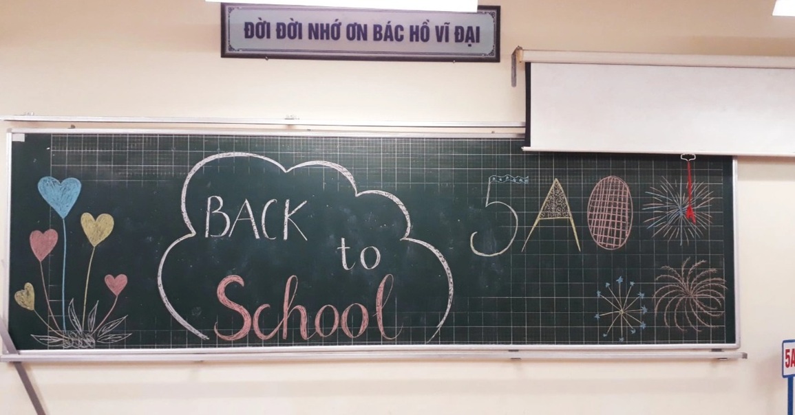 Hà Nội: Buổi học đầu tiên của lớp 1-6 sau 11 tháng đóng cửa trường - 3 Hà Nội: Buổi học đầu tiên của lớp 1-6 sau 11 tháng đóng cửa trường - 3
