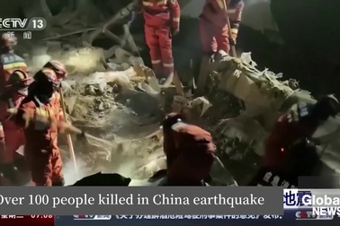 131 người chết, gần 1.000 người bị thương do động đất ở Trung Quốc