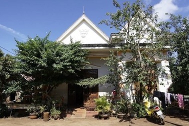 Cận cảnh nhà gần 2,5 tỷ đồng H’Hen Niê mới sửa cho ba mẹ