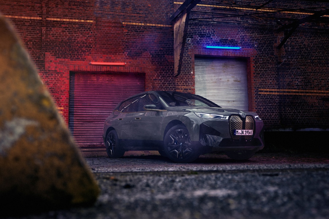CES 2022: Xe điện hiệu suất cao BMW iX M60 trình làng - 3 CES 2022: Xe điện hiệu suất cao BMW iX M60 trình làng - 3