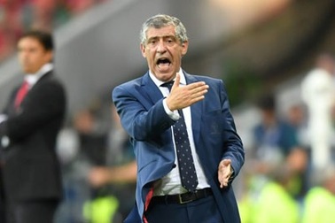 HLV Fernando Santos: “Bồ Đào Nha cần hết sức thận trọng trước Italia”
