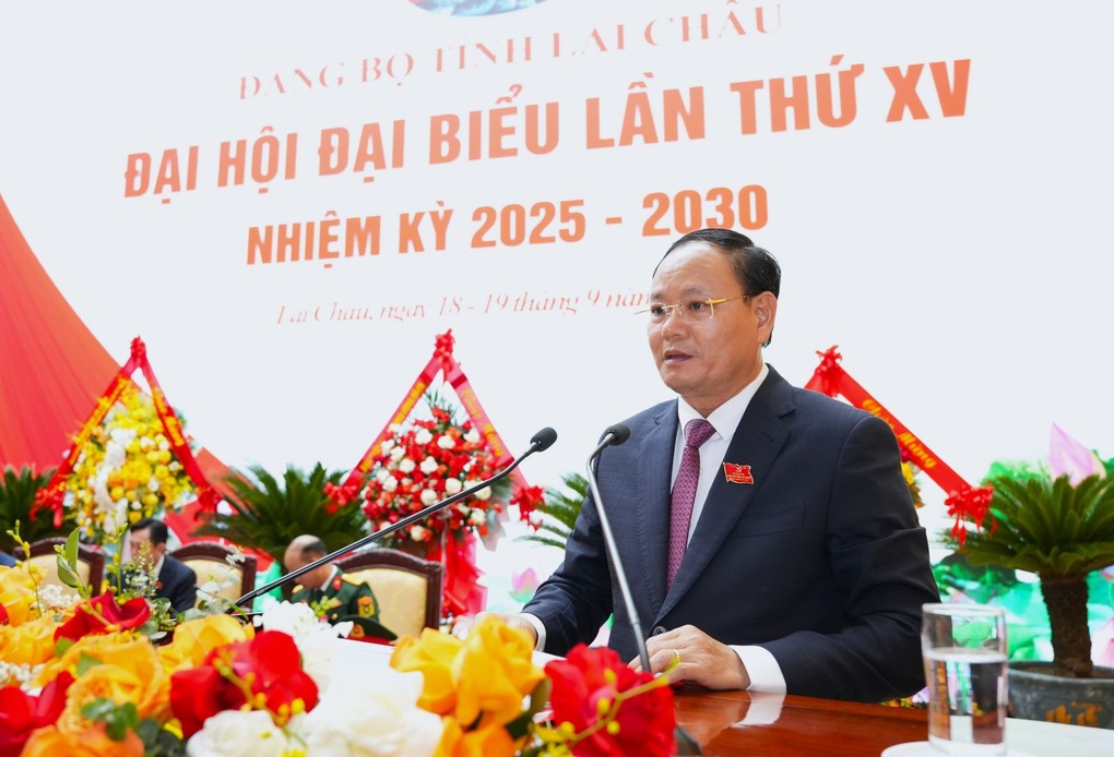 Ông Lê Minh Ngân được bầu giữ chức Bí thư Tỉnh ủy Lai Châu - 1 Ông Lê Minh Ngân được bầu giữ chức Bí thư Tỉnh ủy Lai Châu - 1
