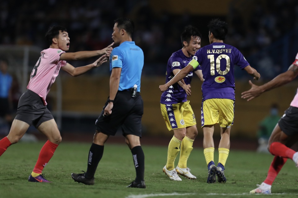Thắng HL Hà Tĩnh, CLB Hà Nội “phả hơi nóng” lên Viettel - 1 Thắng HL Hà Tĩnh, CLB Hà Nội “phả hơi nóng” lên Viettel - 1