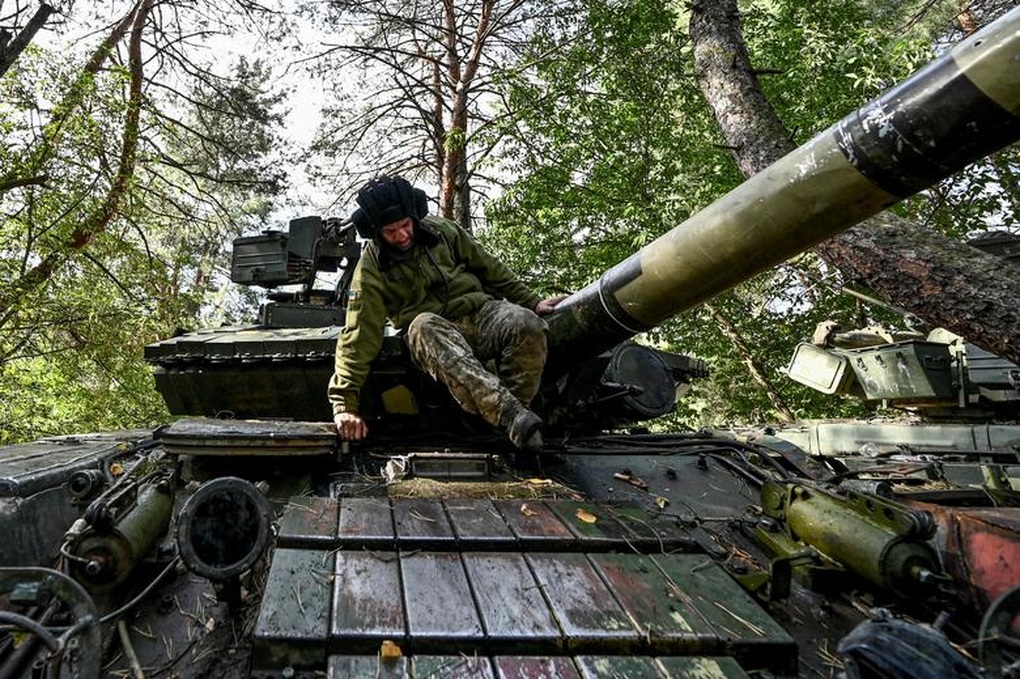 Tống thống Zelensky chỉ ra thách thức mới đối với quân đội Ukraine - 1 Tống thống Zelensky chỉ ra thách thức mới đối với quân đội Ukraine - 1