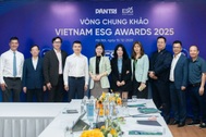 Hội đồng Thẩm định Vietnam ESG Awards 2025 đánh giá hồ sơ vòng chung khảo