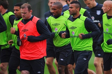 Anh - San Marino: Chờ đợi một “cơn bão”...