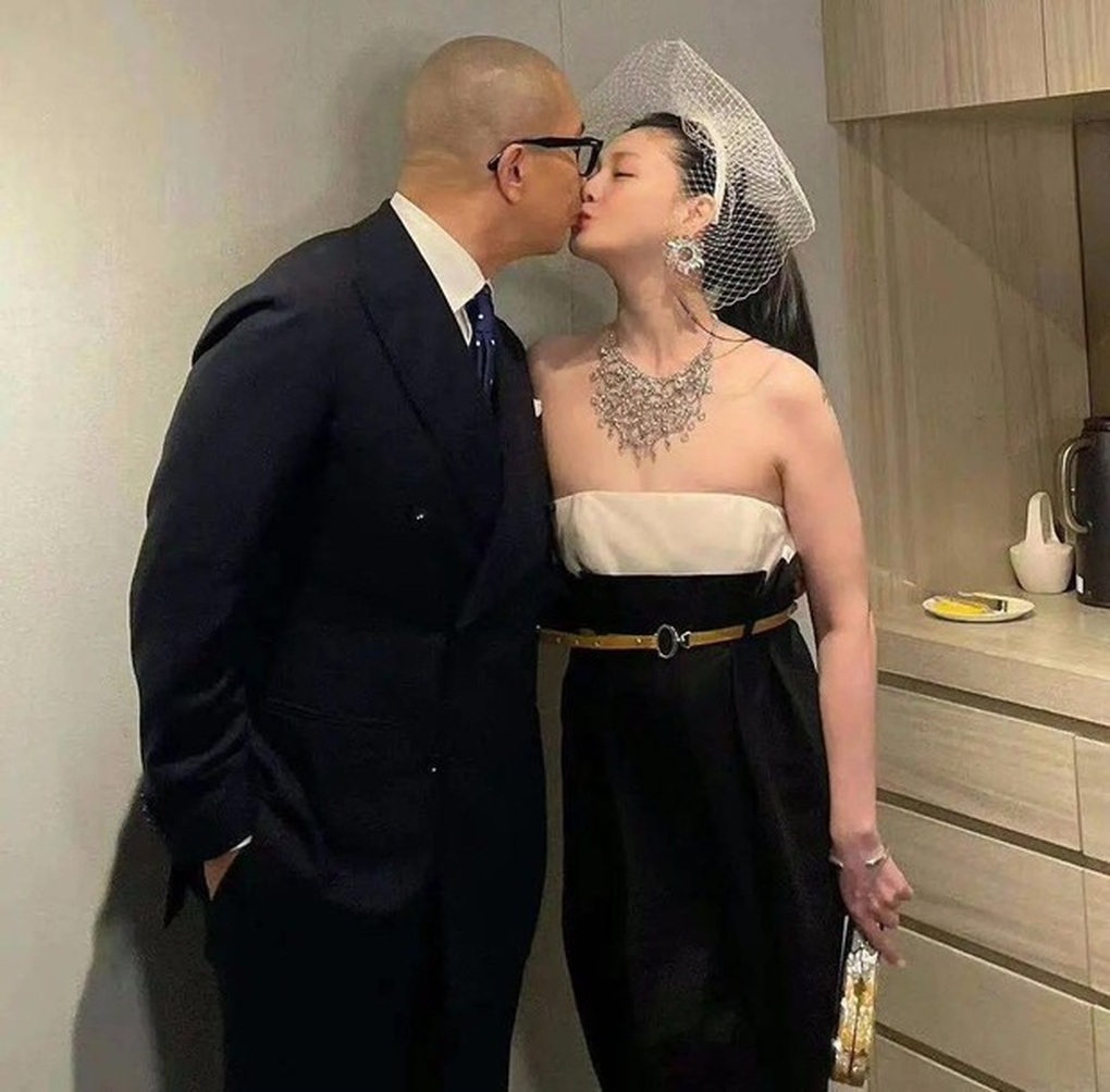 Chồng mới xin lỗi Từ Hy Viên, thừa nhận hôn nhân khó khăn - 2 Chồng mới xin lỗi Từ Hy Viên, thừa nhận hôn nhân khó khăn - 2