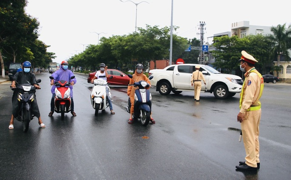 Yêu cầu người dân không ra khỏi nhà từ 20 - 21h tối nay - 1 Yêu cầu người dân không ra khỏi nhà từ 20 - 21h tối nay - 1